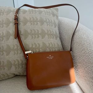 Kate Spade Triple Gusset Crossbody (new w/o tags)